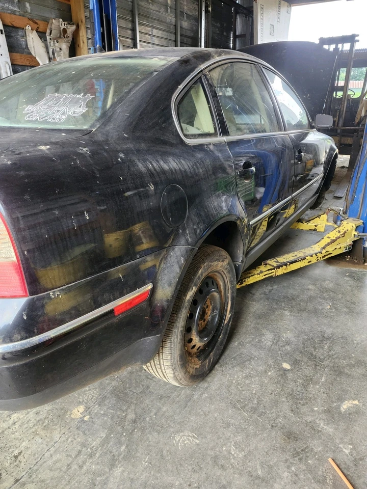 1996 - 2005 年大众帕萨特变速箱便利控制模块外壳。 800 927 613 — 第 4/4 张图片