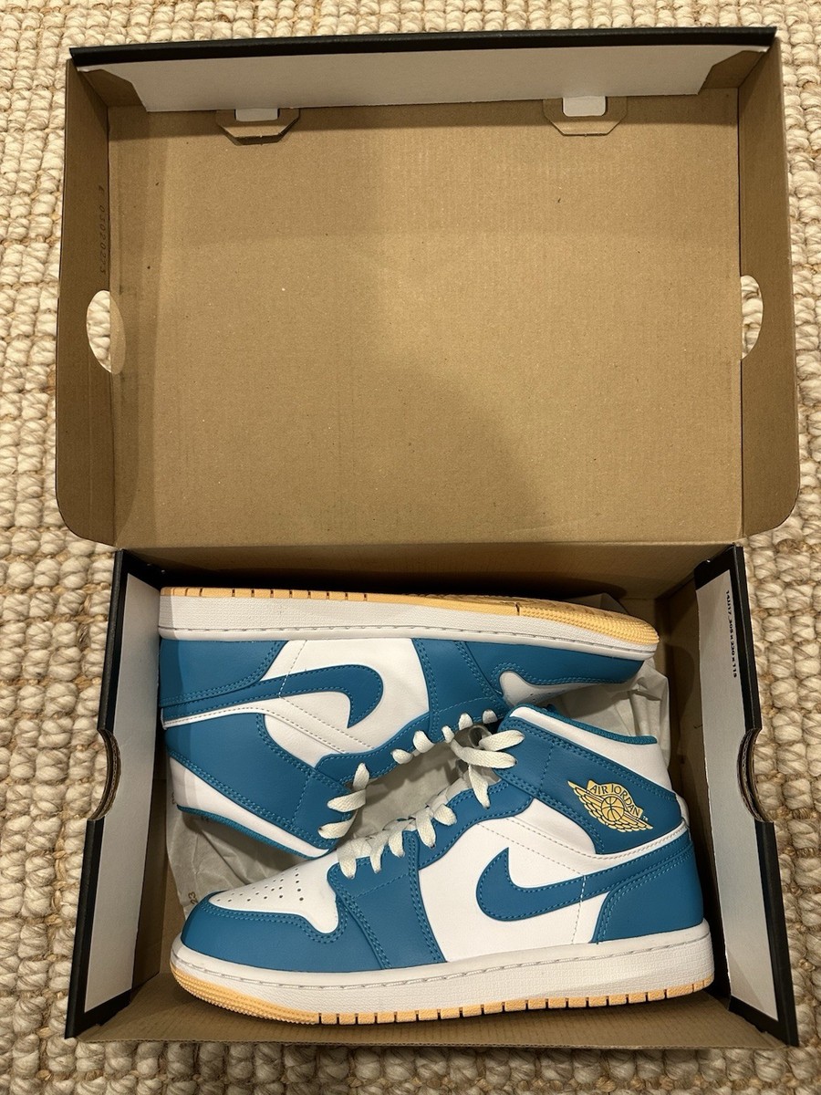 Nike Air Jordan 1 MID Size US Men 7.5 Aquatone Celestial Gold