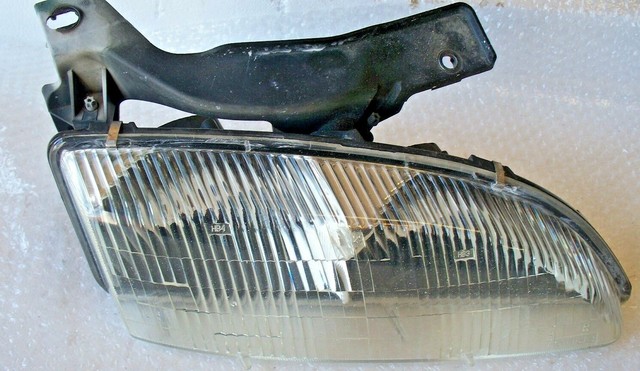 1997-99 TOYOTA CAMRY RH PASSENGER HEADLIGHT OEM | eBay