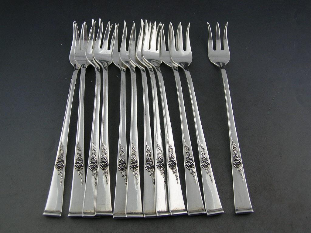 12 Sterling REED & BARTON Cocktail / Seafood Forks CLASSIC ROSE