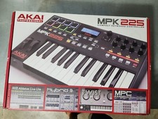 Akai Mpk225 Keyboard Controller