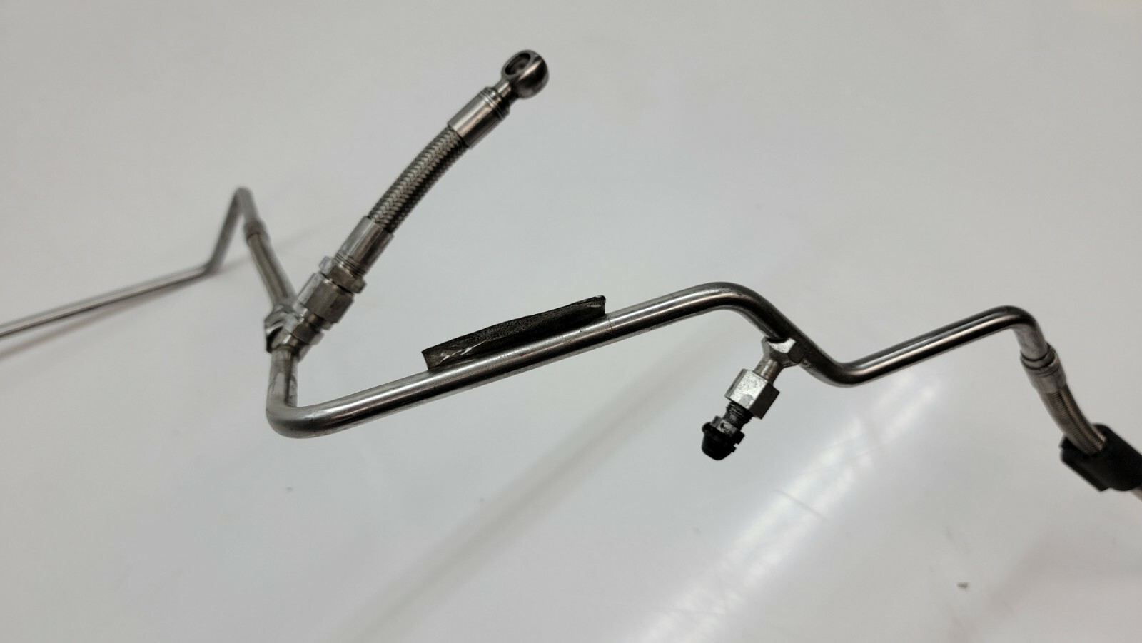 MCLAREN 650 SHOCK ABSORBER HYDRAULIC OIL LINE PIPE OEM 11B1420CP