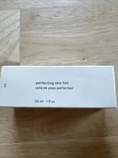 Glossier Perfecting Skin Tint Shade G9 30ml/1fl oz