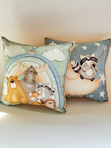 kleine Kuschelkissen Wendekissen Kissen für Kinder Tiere Waldtiere Elch Bär ua - Picture 5 of 9