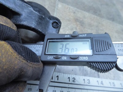 1984 Kawasaki ZN700 LTD K686. triple tree steering stem clamp yoke