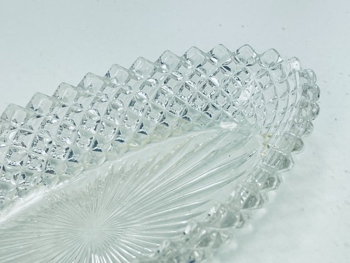 Vintage Geometric Diamond Starburst Glass Jewelry Coin Trinket Candy Dish - Picture 3 of 9