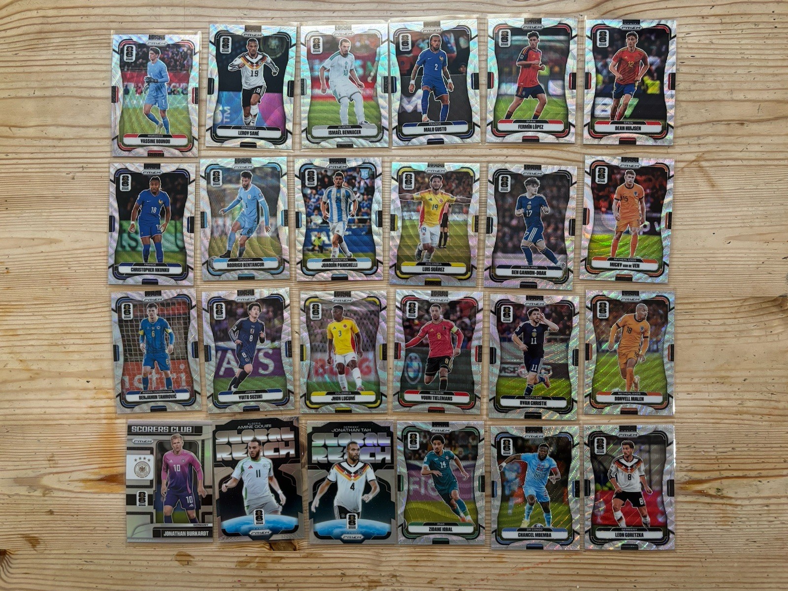 Topps And Panini Soccer Mixed Rookie Lot And Insert Lot Merlin Prizm Chrome + view 4