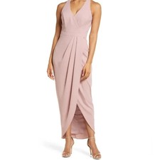 Xscape Tulip Hem Crepe Formal Gown Size 12 Blush Pink Sleeveless V-neck Pleated