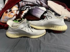 Yeezy Boost 350 v2 ‘Lundmark Non-RF’ | U.S Size 10.5 Men’s (No Box) - Used