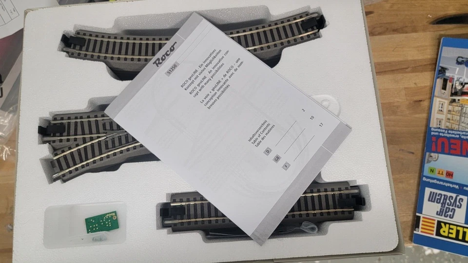 Roco HO 51250 Track Extension Set for Digital Starter Sets - Image 4 of 4