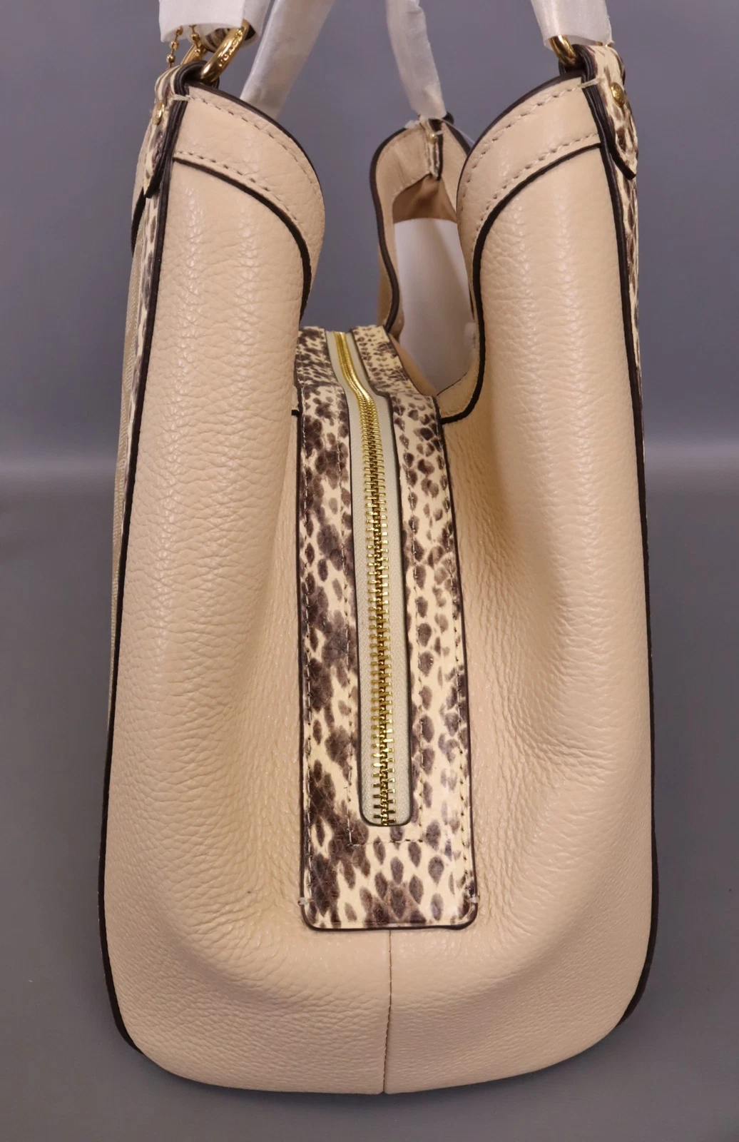 Borsa a tracolla Coach Kristy in pelle di serpente con triplo scomparto