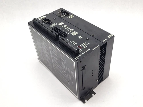 Parker Compumotor 87-011751-02 D SX8-Drive CHIPPED CONNECTOR BROKEN LATCH