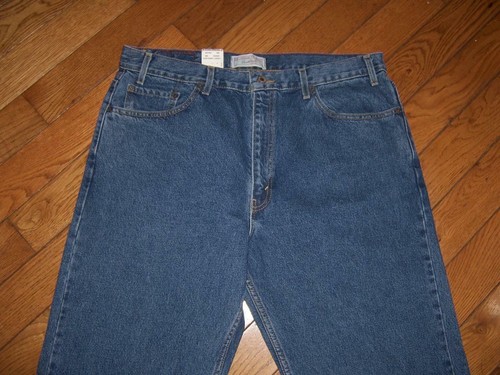 LEVI'S SIGNATURE REGULAR FIT DENIM JEANS 40" W 30" L MEDIUM WASHED BLUE - Picture 4 of 4