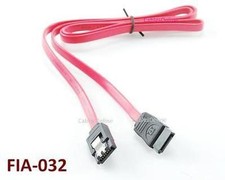 Belkin 32inch SATA-II to SATA-II Red Data Cable w/ Metal Locking Latch, FIA-032