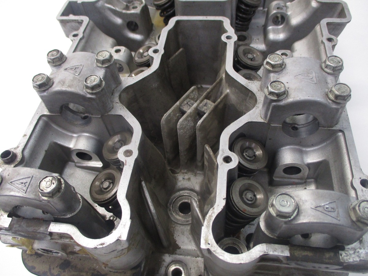 Suzuki Gs750e OEM Engine Top End Cylinder Head 11100-45861