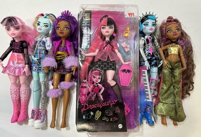 Monster High Dolls Clawdeen Wolf Frankie's Day Out Draculaura Lot Of 6