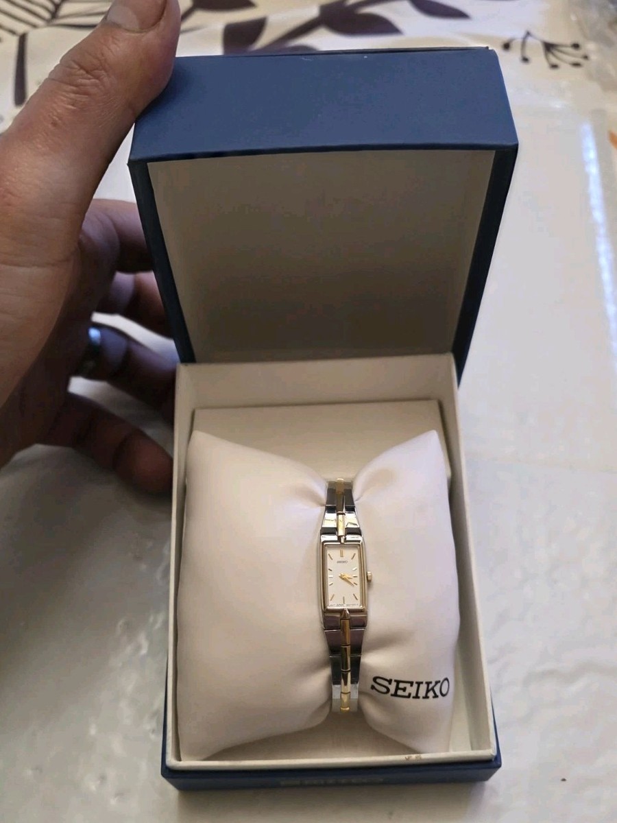 Vintage Seiko Quartz Womens Watch From JAPAN In Original Case Non