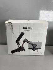 DJI RS 3 Pro Gimbal Stabilizer Combo - Black
