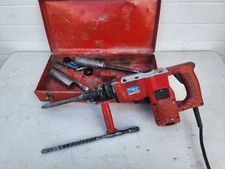 Milwaukee 5352 Eagle 1-1/2" Spline Combination Rotary Chipping Hammer Drill