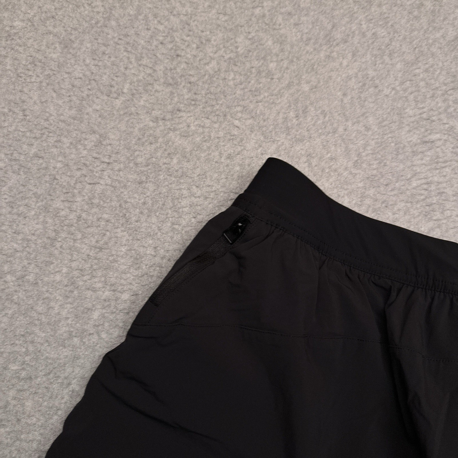 WHOOP Any-Wear 4.0 Shorts Mens Medium Black Lined Running 6" Drawstring Stretch