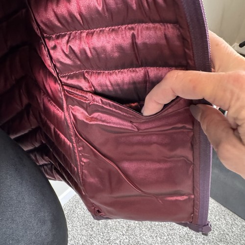 Bernardo Puffer Vest Womens Small Purple Goose Down Insulated Quilted Zip Pocket - Picture 8 of 12