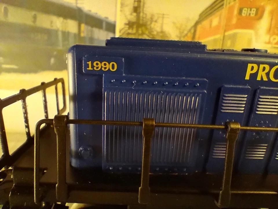 K-Line O /O27 Gauge 1990 Procter & Gamble Dual Motor Diesel Engine MP-15 - Image 3 of 4