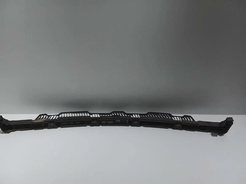 5q6807863 1756178 Soporte parachoques trasero para VOLKSWAGEN GOLF VII HIBRIDO GTE 2012 Foto 2 de 4