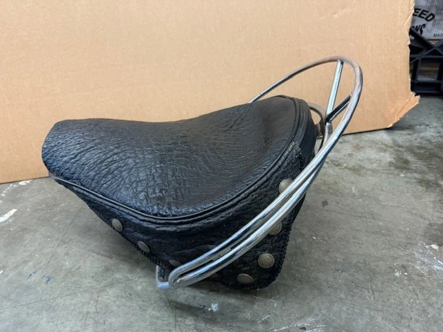 Asiento de motocicleta de cuero personalizado vintage con monedas Indian/Harley Chopper Bobber Foto 4 de 4