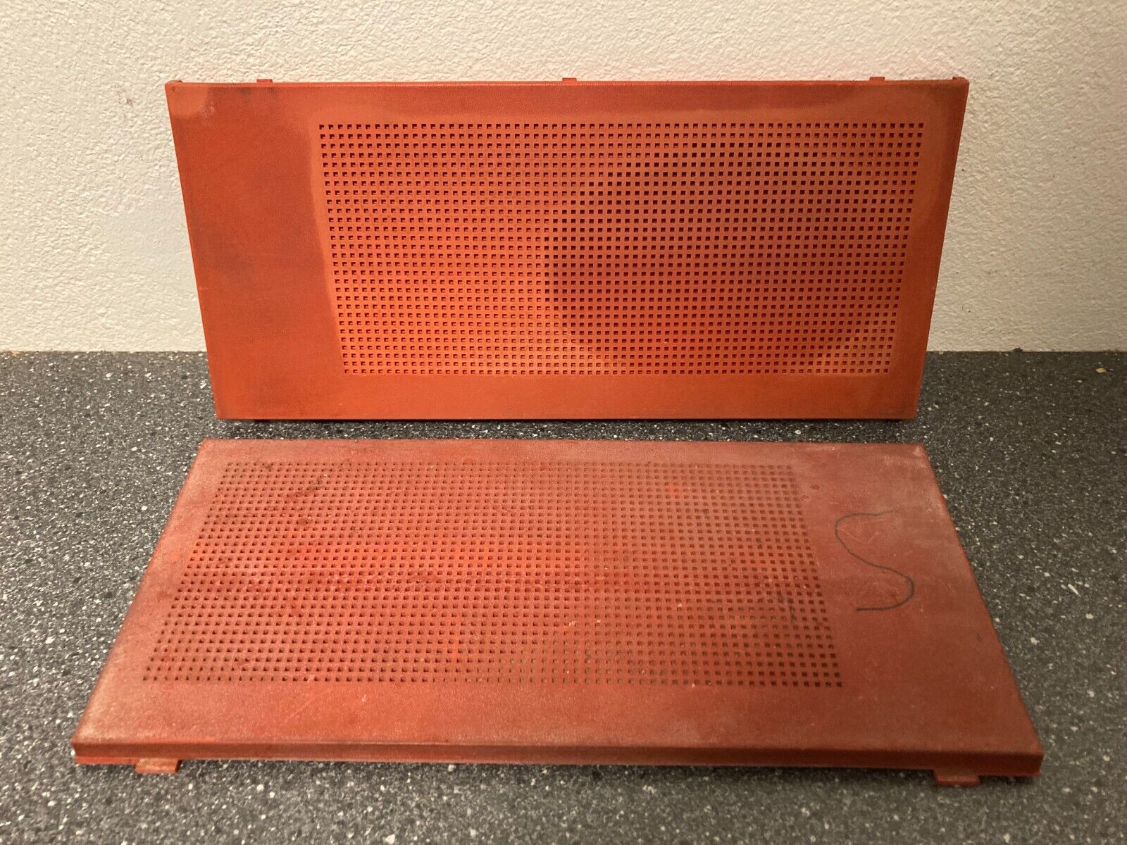 Picture 1 of 10