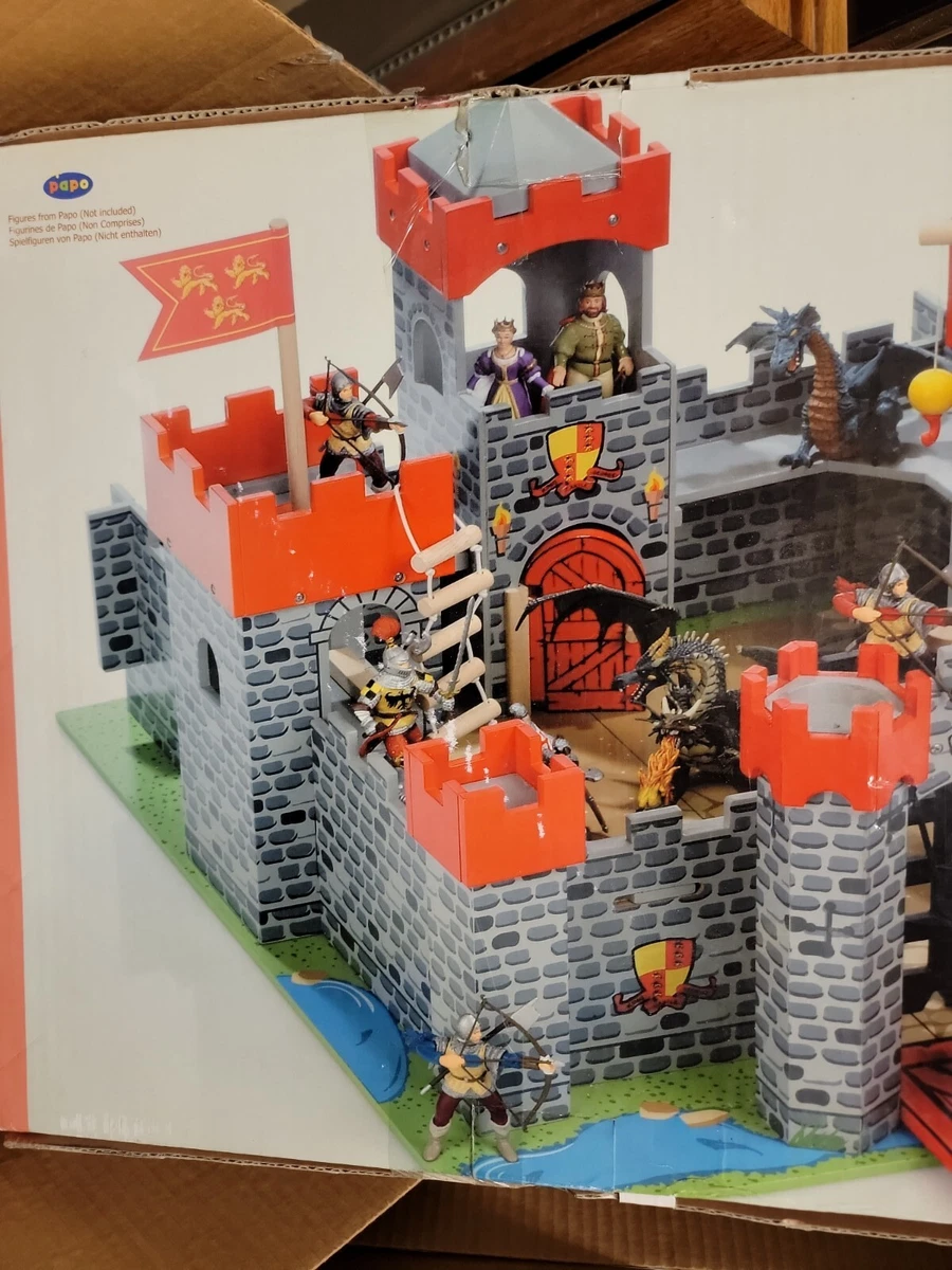Le toy van lionheart castle hotsell