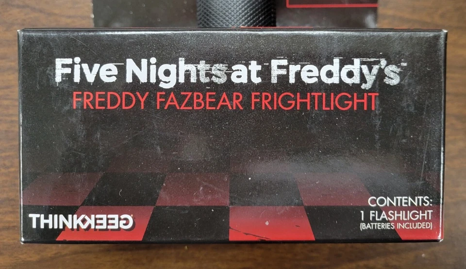 Five Nights at  Freddy's  Fazbear Frightlight  Flashlight Scare Mode 2016 RARE - Image 3 of 4