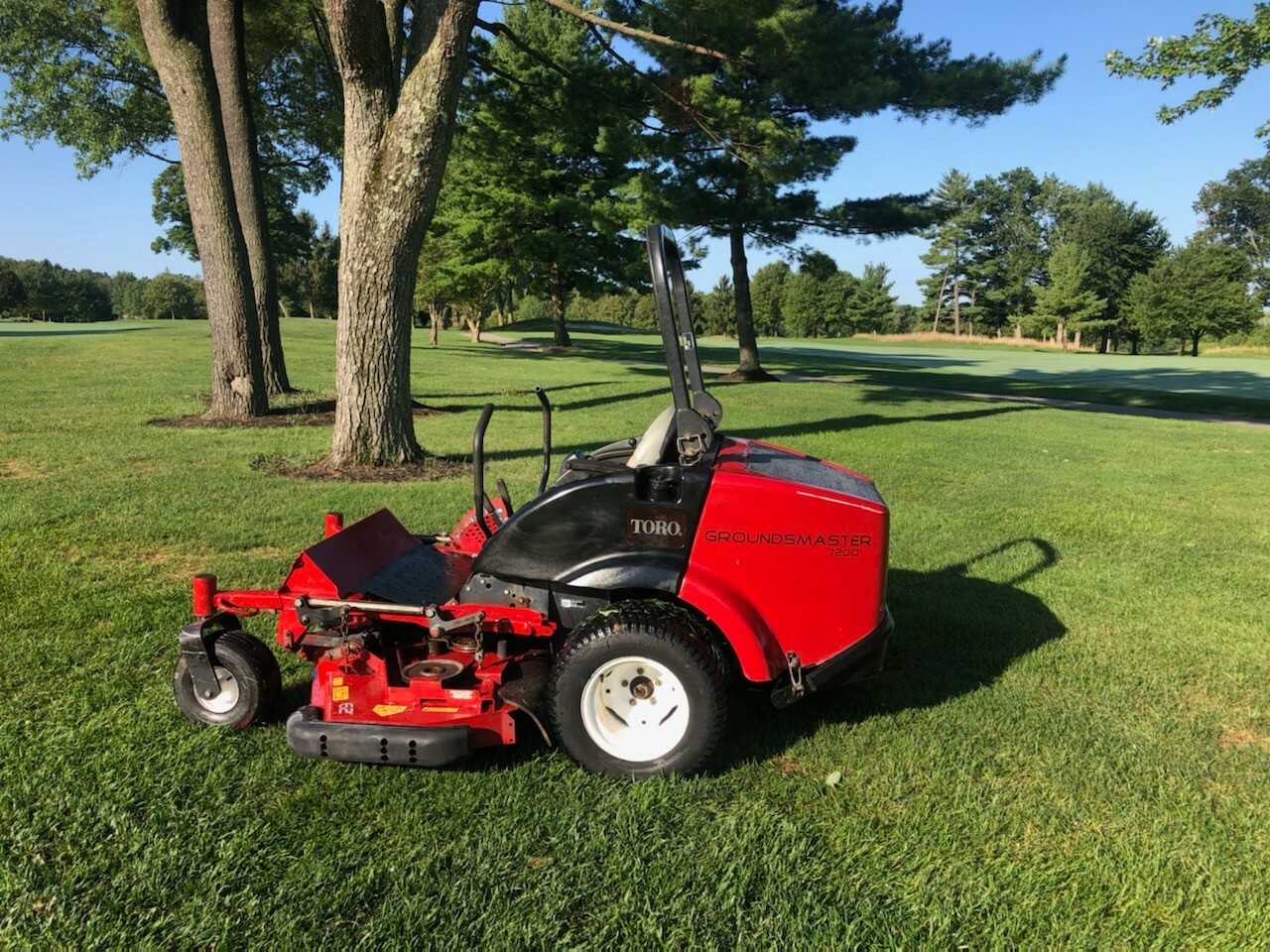 Toro Groundsmaster 7200 Zero Turn Kubota 25 hp. Diesel 62" Guardian