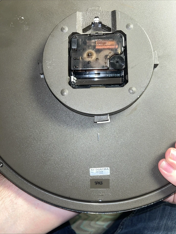 Seiko Vintage Quartz Wall Clock Chrome Case, White Background Black NumbersJapan - Image 3 of 3