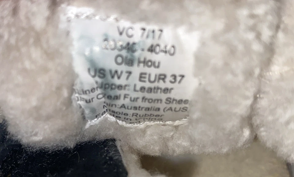 OluKai Womens Sz 7 M Shearling Lined Black Suede Ankle Boots Slip On - Image 4 of 4