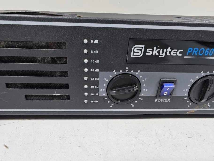 Skytec PRO600 Amplificatore - Funziona Su, Per Parti O Riparazione - Immagine 3 di 4