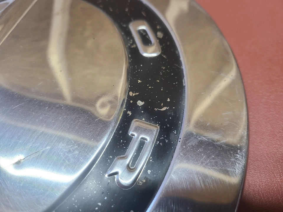 "Ford Galaxie 500 Fairlane Truck F100 1964 1965 1966 tapacubos plato para perros par de 10,5""" Foto 4 de 4