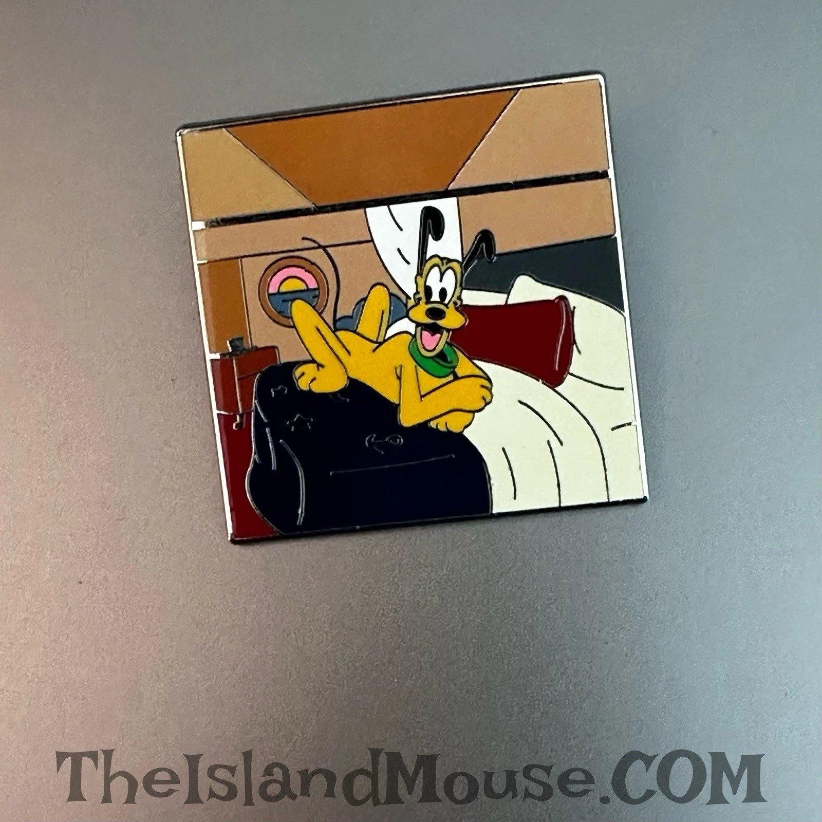 DCL - Pluto - Laying In Bed Disney Pin #92771