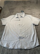 DKNY Men s XL Regular Fit Blue/White Geometric Stretch Short Sleeve Dress Shirt