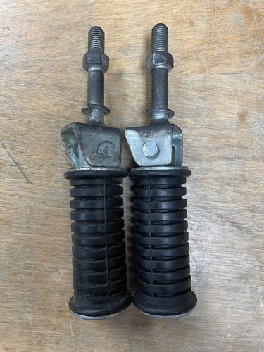 New Old Stock NOS Universal Yamaha Kawasaki Honda Suz. Rear Rolding Foot Pegs