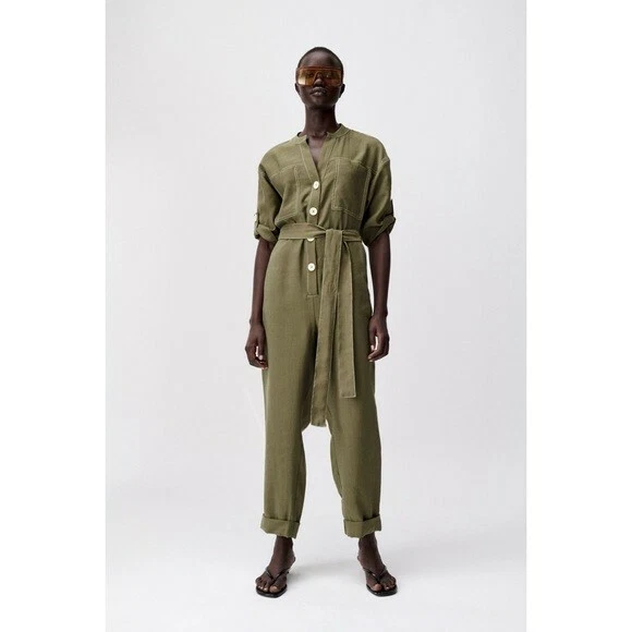 Black crane overalls hot sale