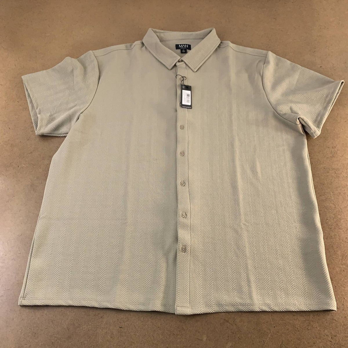 Boohoo Mens Button-Up Shirt Beige Herringbone Short Sleeve Jersey