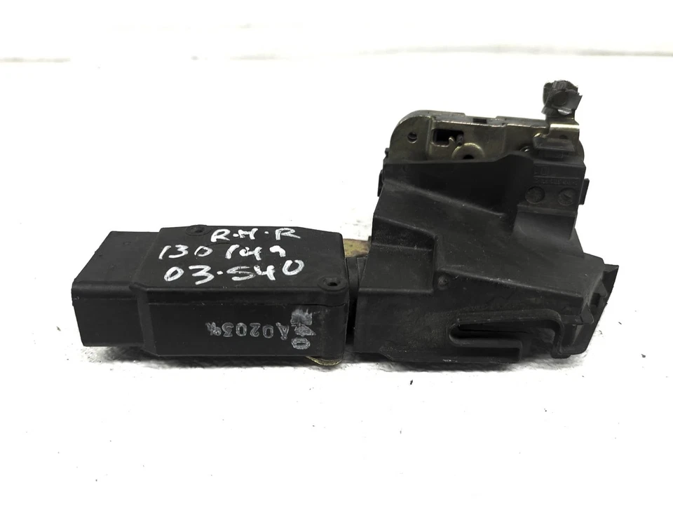 Actuador de pestillo de cerradura de puerta de pasajero trasero Volvo S40 2000-2004 306444386 Foto 2 de 4