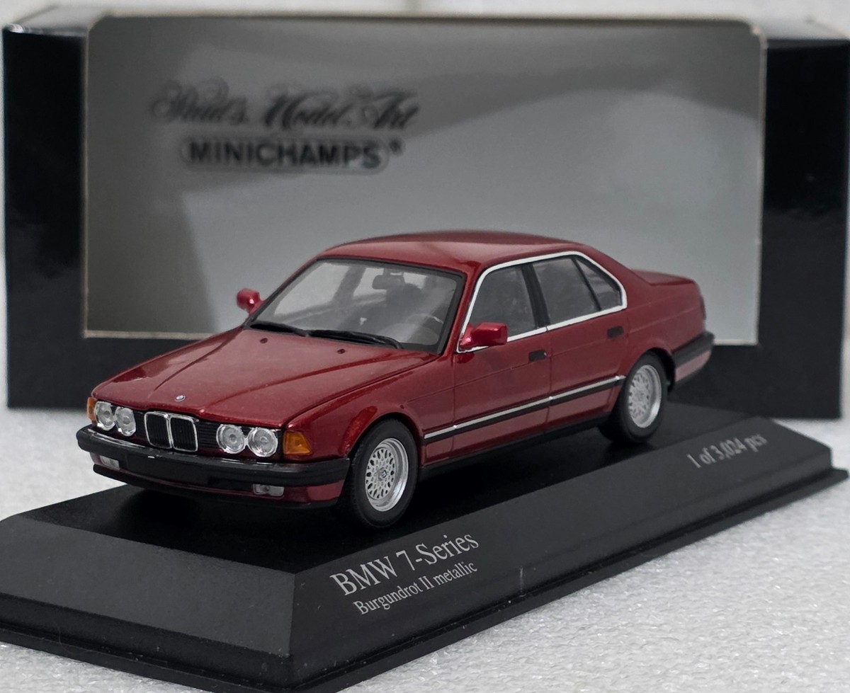 MINICHAMPS  7-Series 1986 レッドメタリック BMW 7-Series (E32) 1986 Red Metallic 1:43 Minichamps 400024300