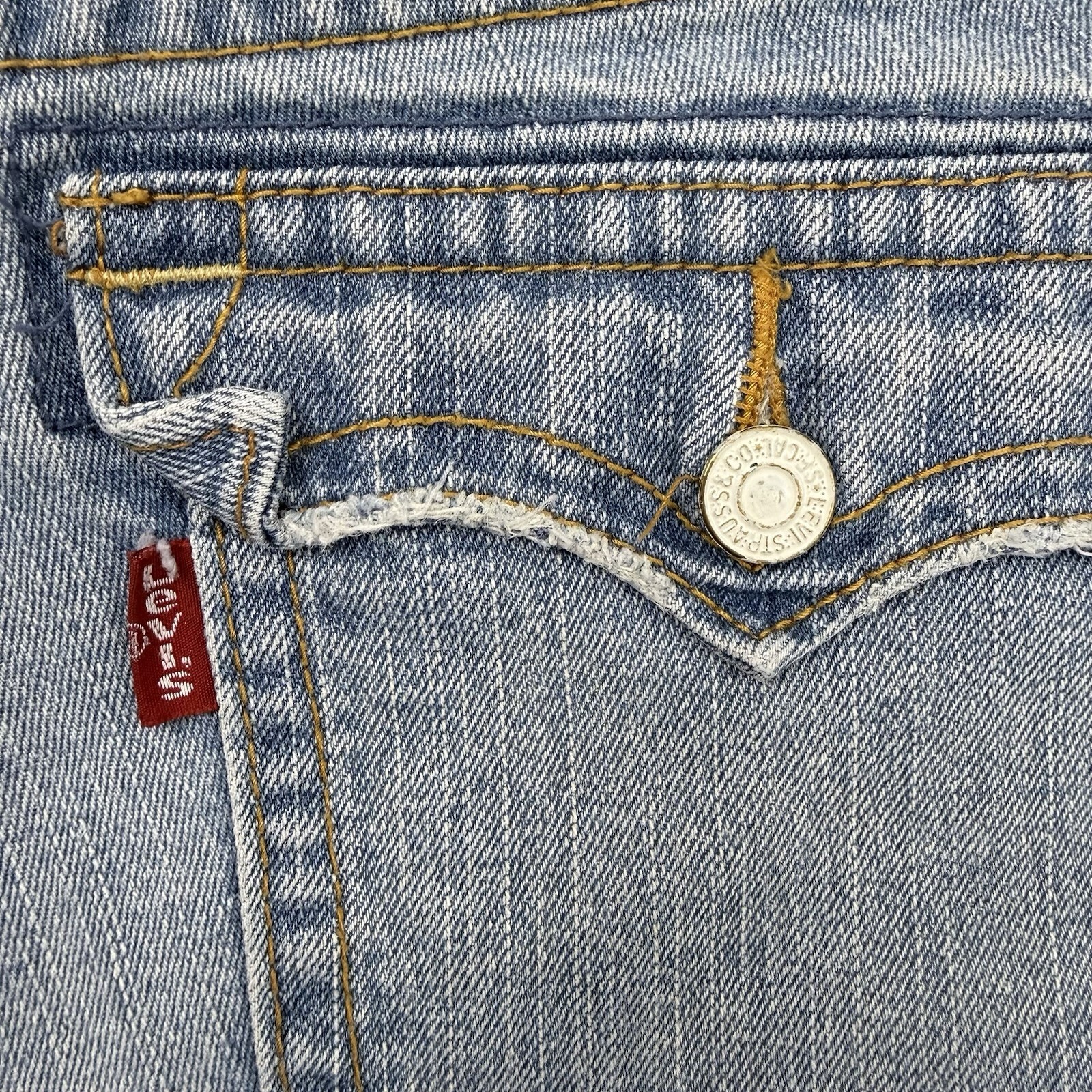 LEVI’S Slouch 504 Patchwork Distressed Cropped Je… - image 8