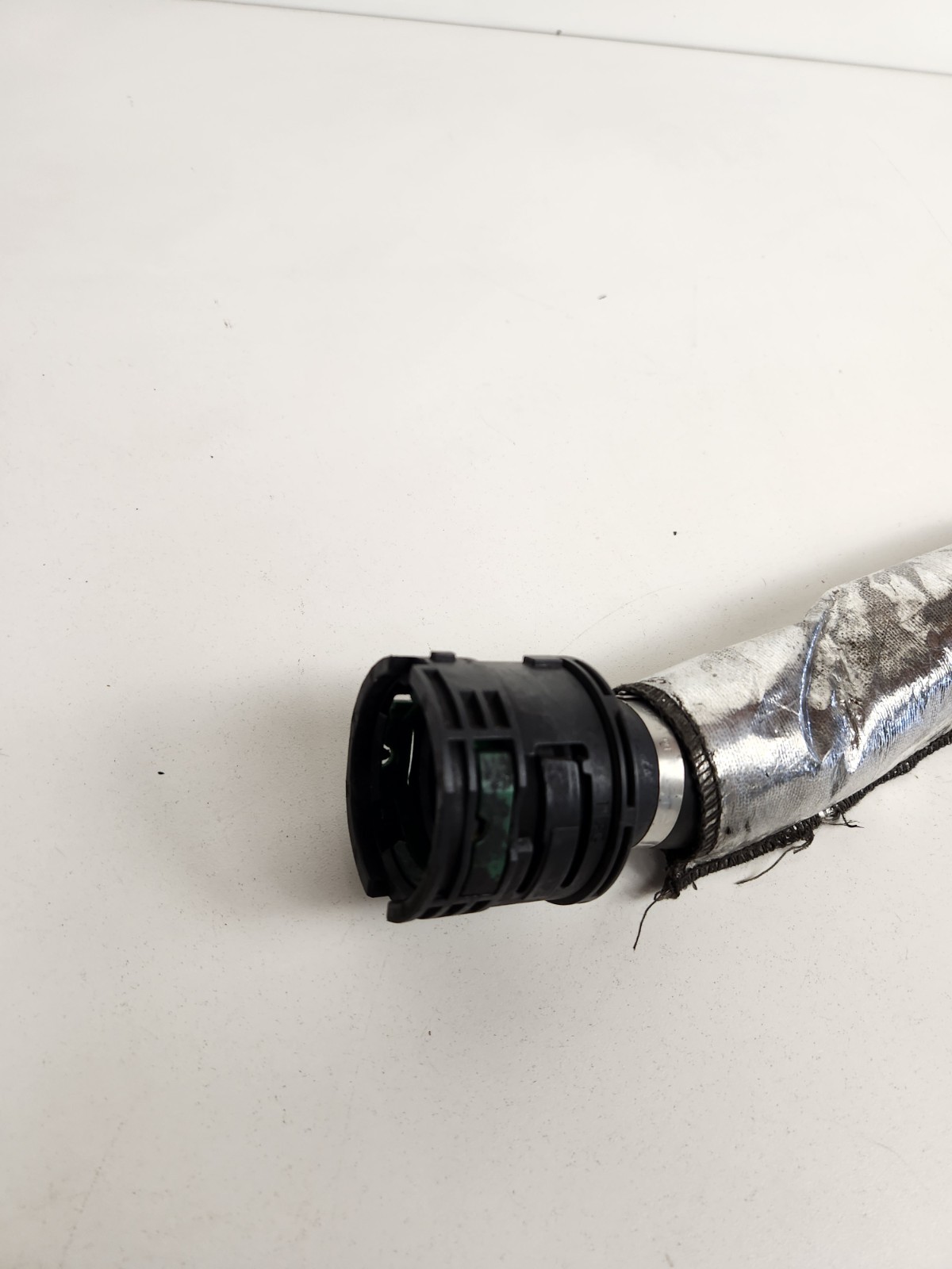 McLaren MP4-12C 2012-2014 Fuel tank pipe