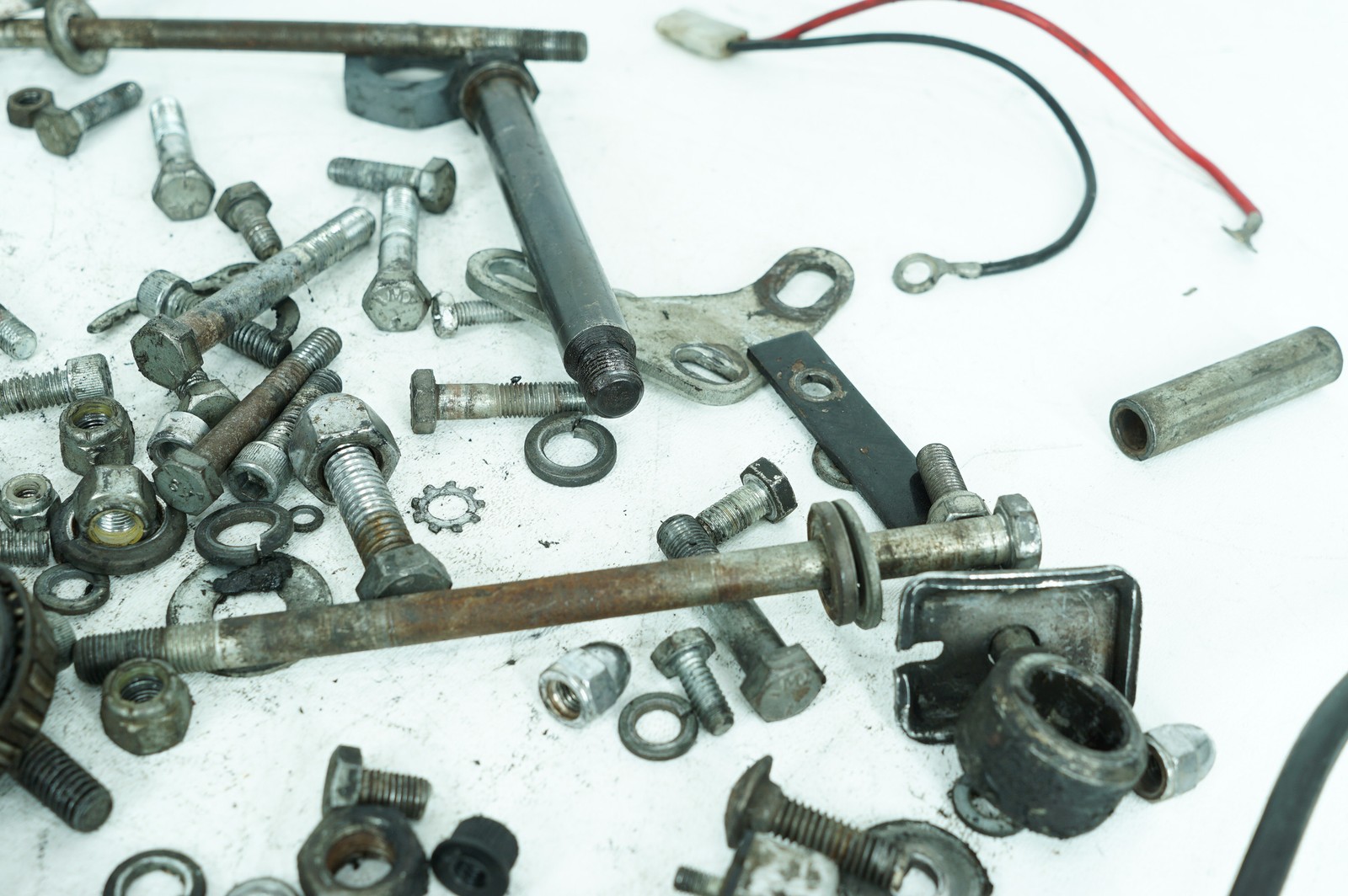 1980 Harley Sportster XLH883 OEM Hardware Bolts Nuts & Brackets