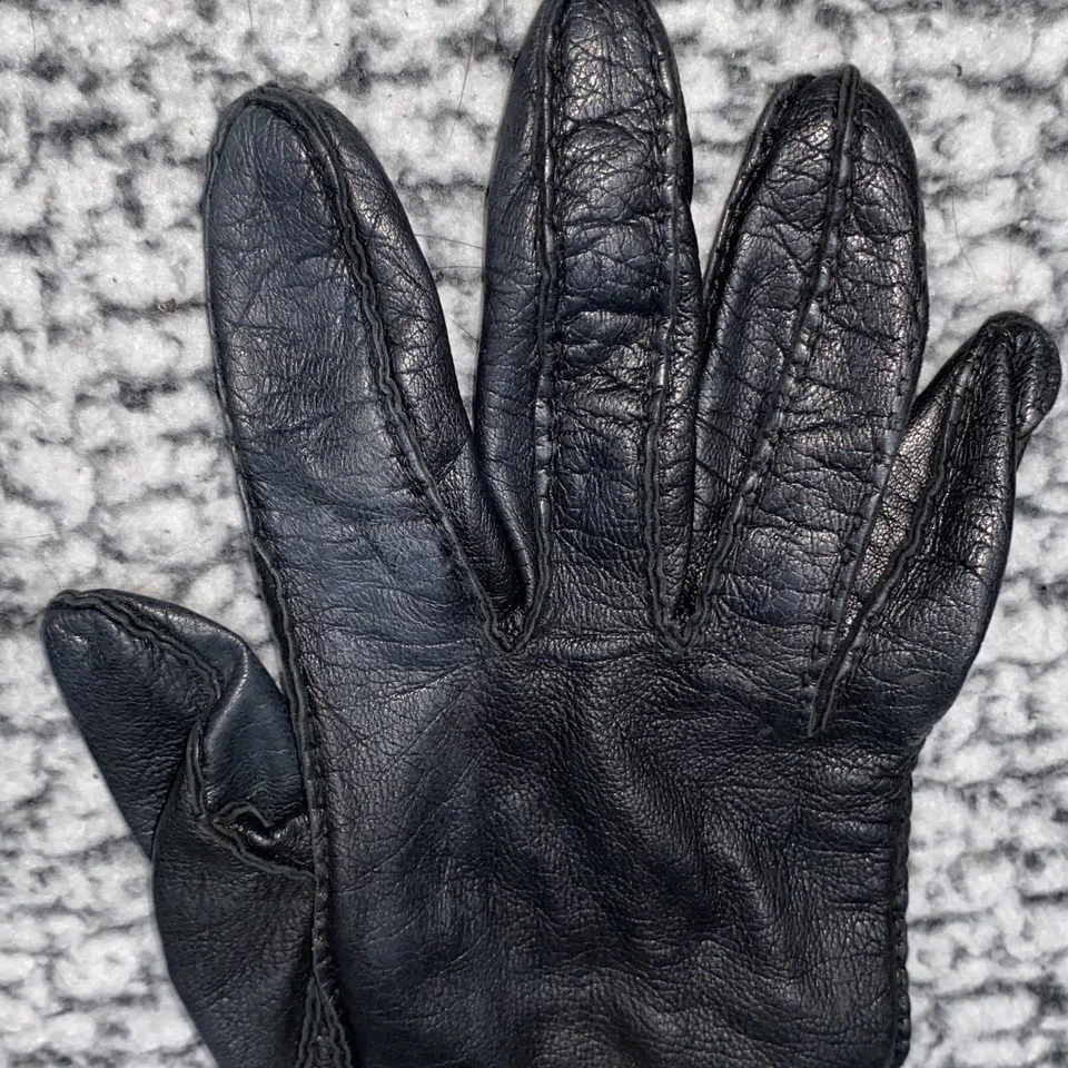 PRADA Milano Black Leather Gloves w/ Silk Lining Adjustable Clasp Size 7-1/2 - Image 4 of 4