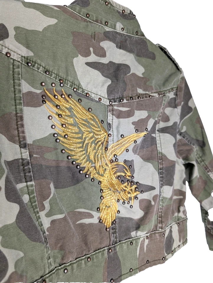 VTG 90s Y2K  Camo Cropped Cargo Utility Jacket Punk Embroidered Eagle Studded MD - Image 4 of 4