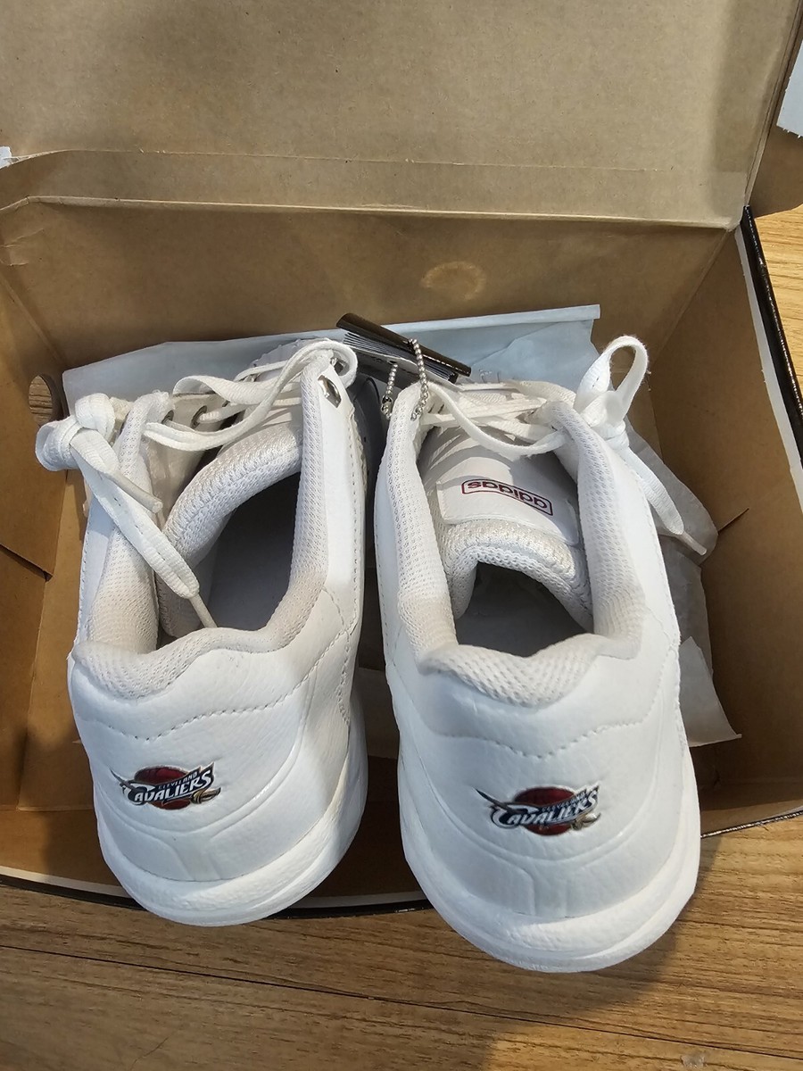 Adidas Superstar 2G NBA Shoes Cleveland Cavaliers White Size  display picture 1