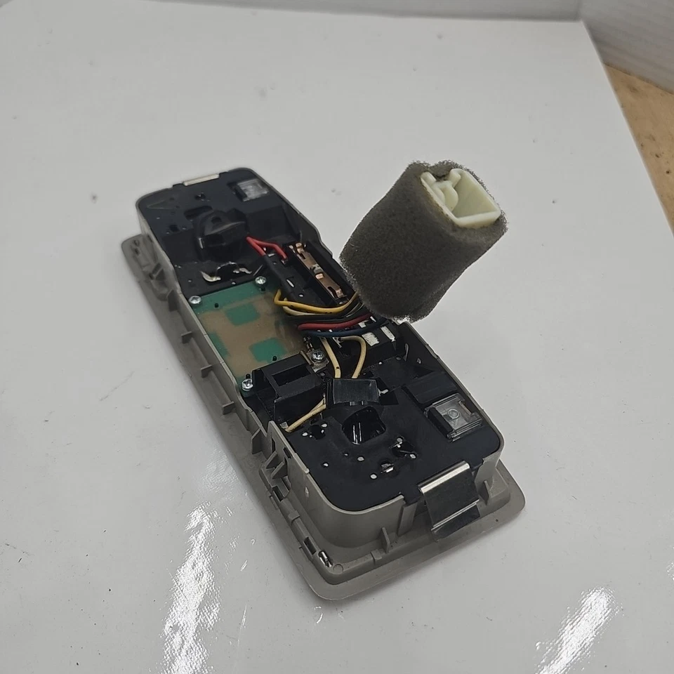 2007 2008 2009 2010 2011 2012 MAZDA CX-7 CX7 FRONT ROOF DOME LIGHT LAMP Sunroof - Image 2 of 2